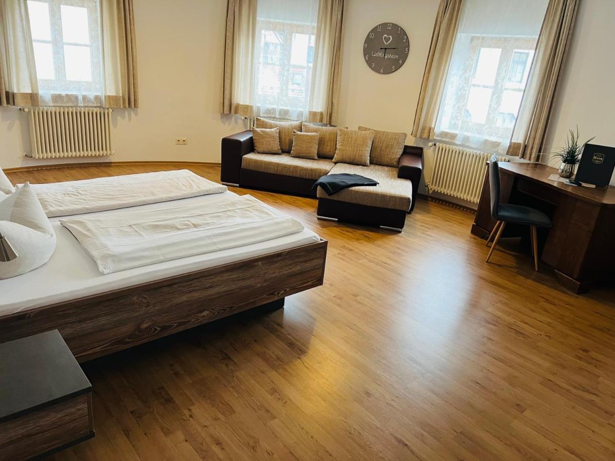 Hotel Garni Kern Halfing 外观 照片