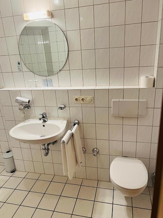 Hotel Garni Kern Halfing 外观 照片