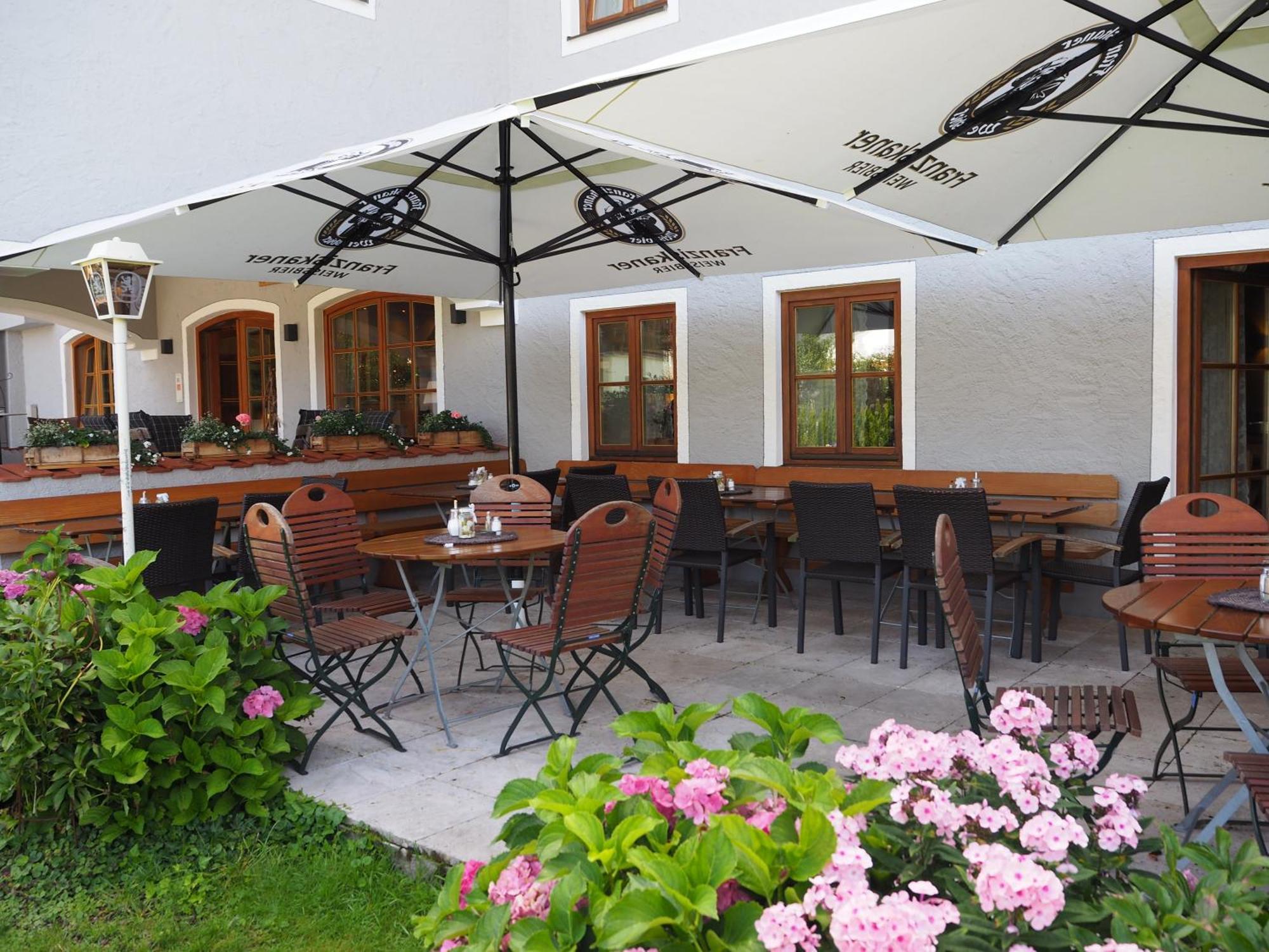 Hotel Garni Kern Halfing 外观 照片